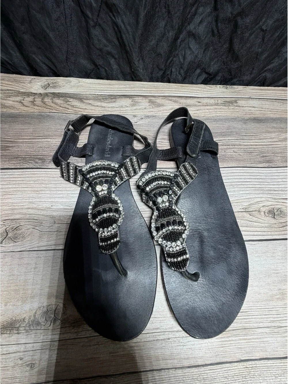 Charles David Sandals Sz 8 Black Leather Beaded Rhinestones